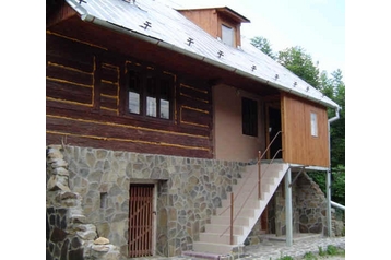 Slovakia Chata Čierny Balog, Exterior